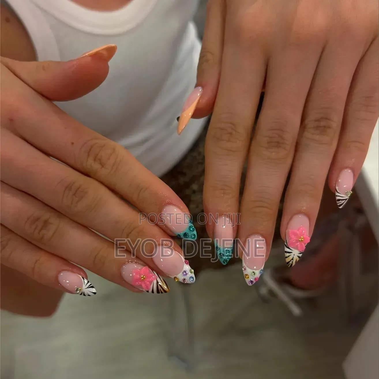 Ham Nail Door to Door