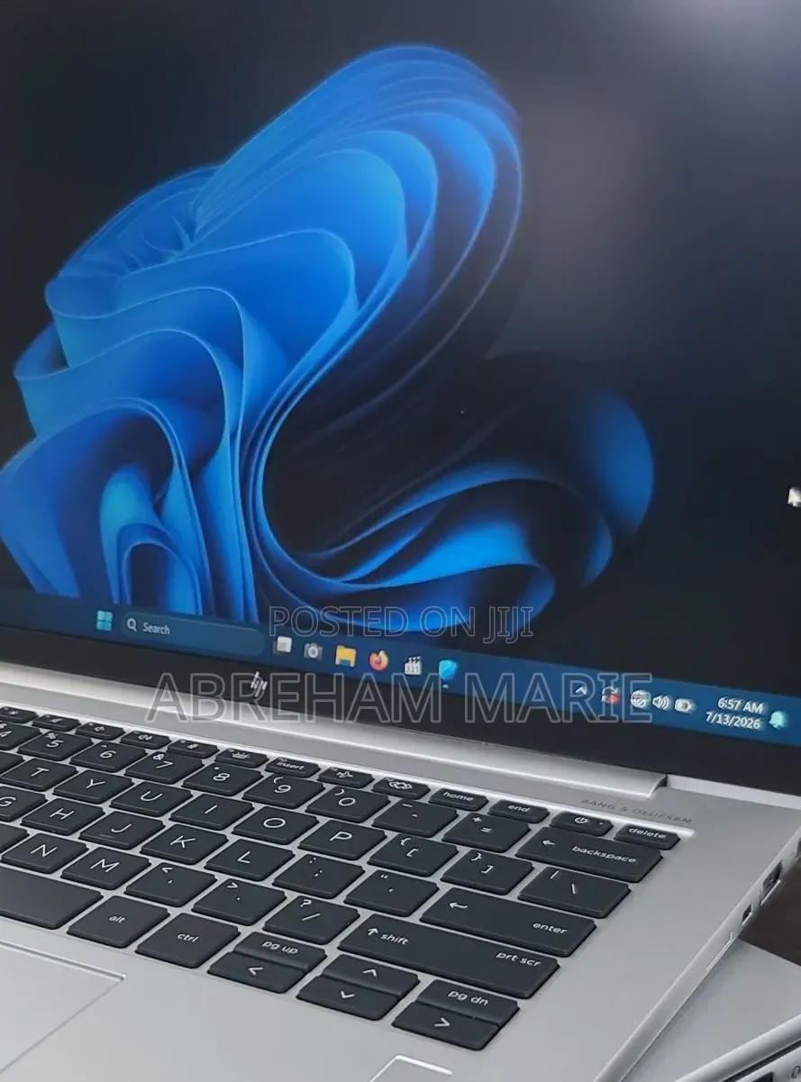 New Laptop HP EliteBook 840 10 16GB Intel Core i7 SSD 512GB