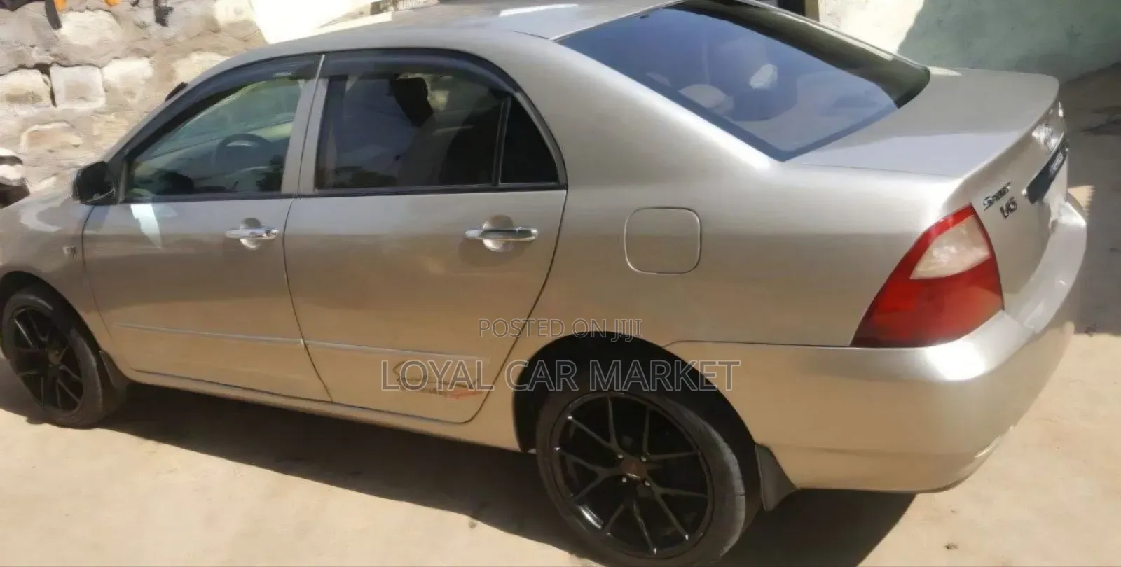 Toyota Corolla 2007 Ivory