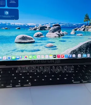 New Laptop Apple MacBook Pro 2021 M1 16GB Apple M1 Pro SSD 512GB