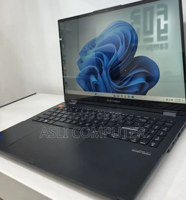 New Laptop Asus Vivobook 15 16GB Intel Core i7 SSD 512GB