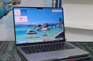 New Laptop Apple MacBook Pro 2021 M1 32GB Apple M1 Pro SSD 1T