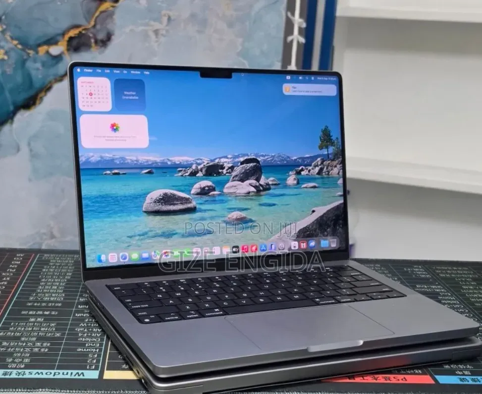 New Laptop Apple MacBook Pro 2021 M1 32GB Apple M1 Pro SSD 1T