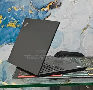 New Laptop Lenovo ThinkPad T480s 8GB Intel Core i7 SSD 256GB
