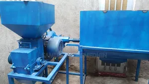 Animal Feed Grinder and Mixer