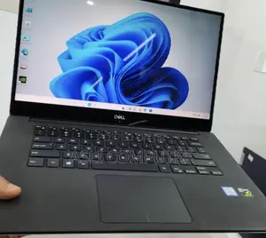 New Laptop Dell XPS 15 16GB Intel Core i7 SSD 512GB