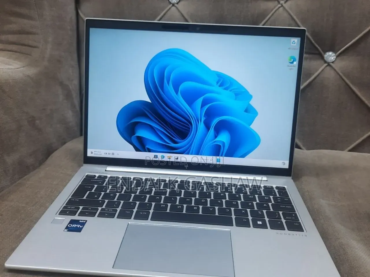 New Laptop HP EliteBook 830 16GB Intel Core i5 SSD 512GB