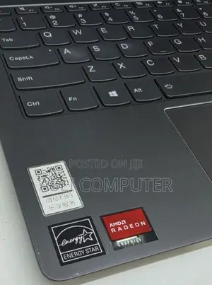 New Laptop Lenovo 16GB AMD Ryzen 7 SSD 512GB