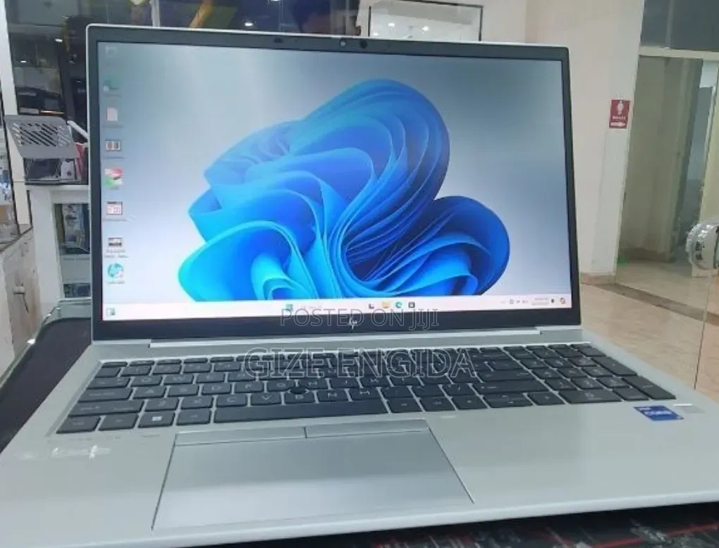 New Laptop HP EliteBook 850 G8 16GB Intel Core i7 SSD 512GB