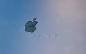 New Laptop Apple MacBook Air 2024 M3 8GB Intel Core i7 SSD 256GB