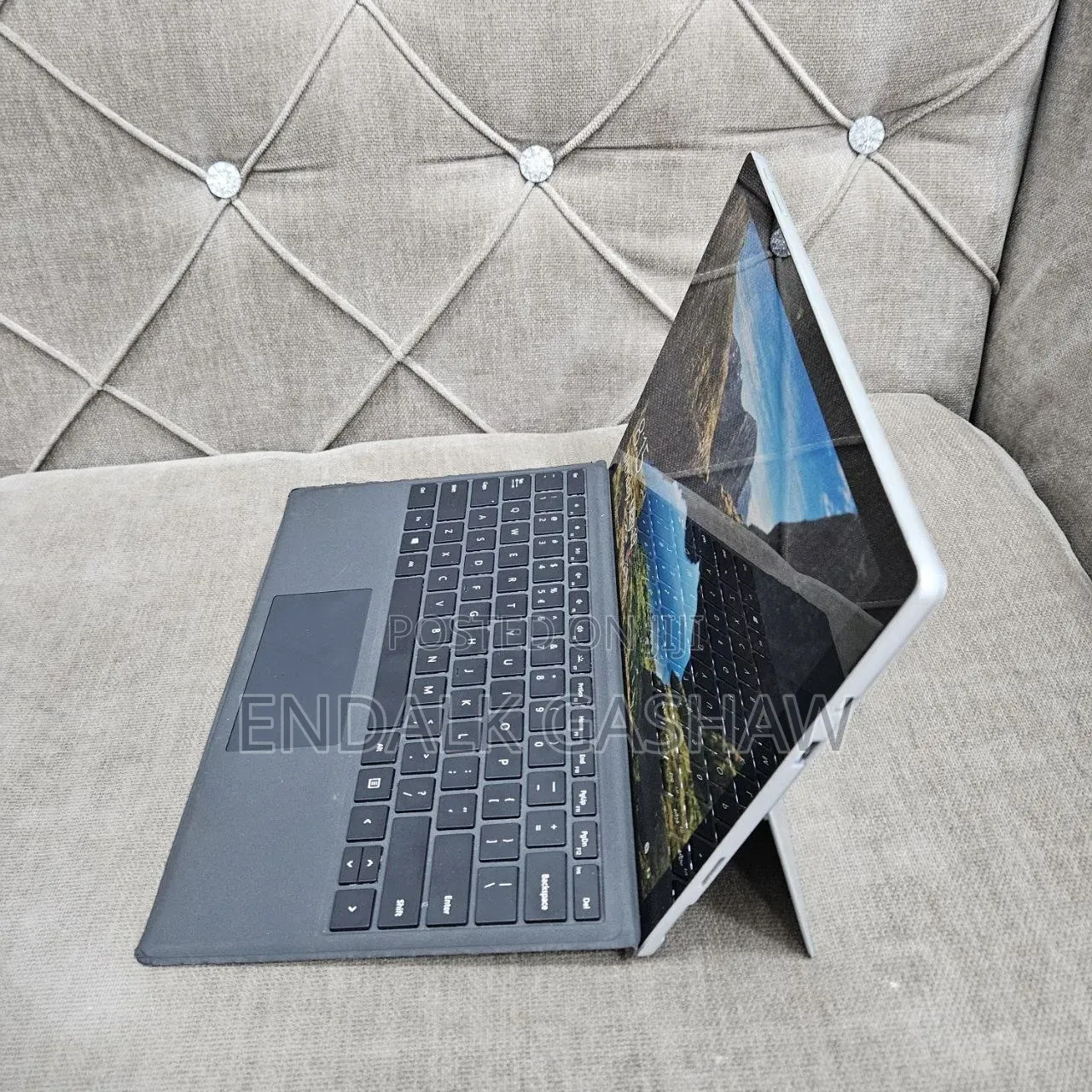 New Laptop Microsoft Surface Pro 4 16GB Intel Core i7 SSD 512GB