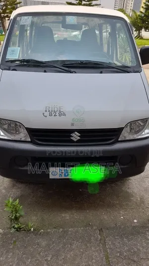 Suzuki Eeco 2025 White