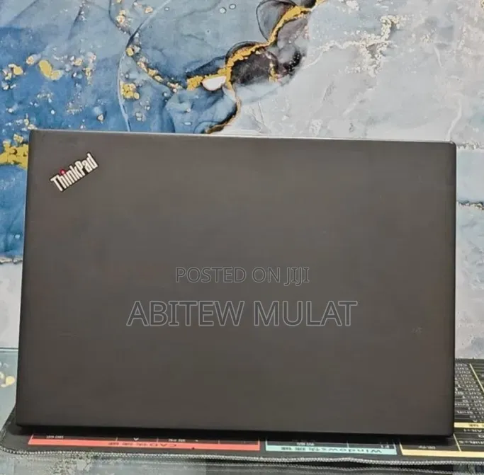New Laptop Lenovo ThinkPad T480s 8GB Intel Core i7 SSD 256GB