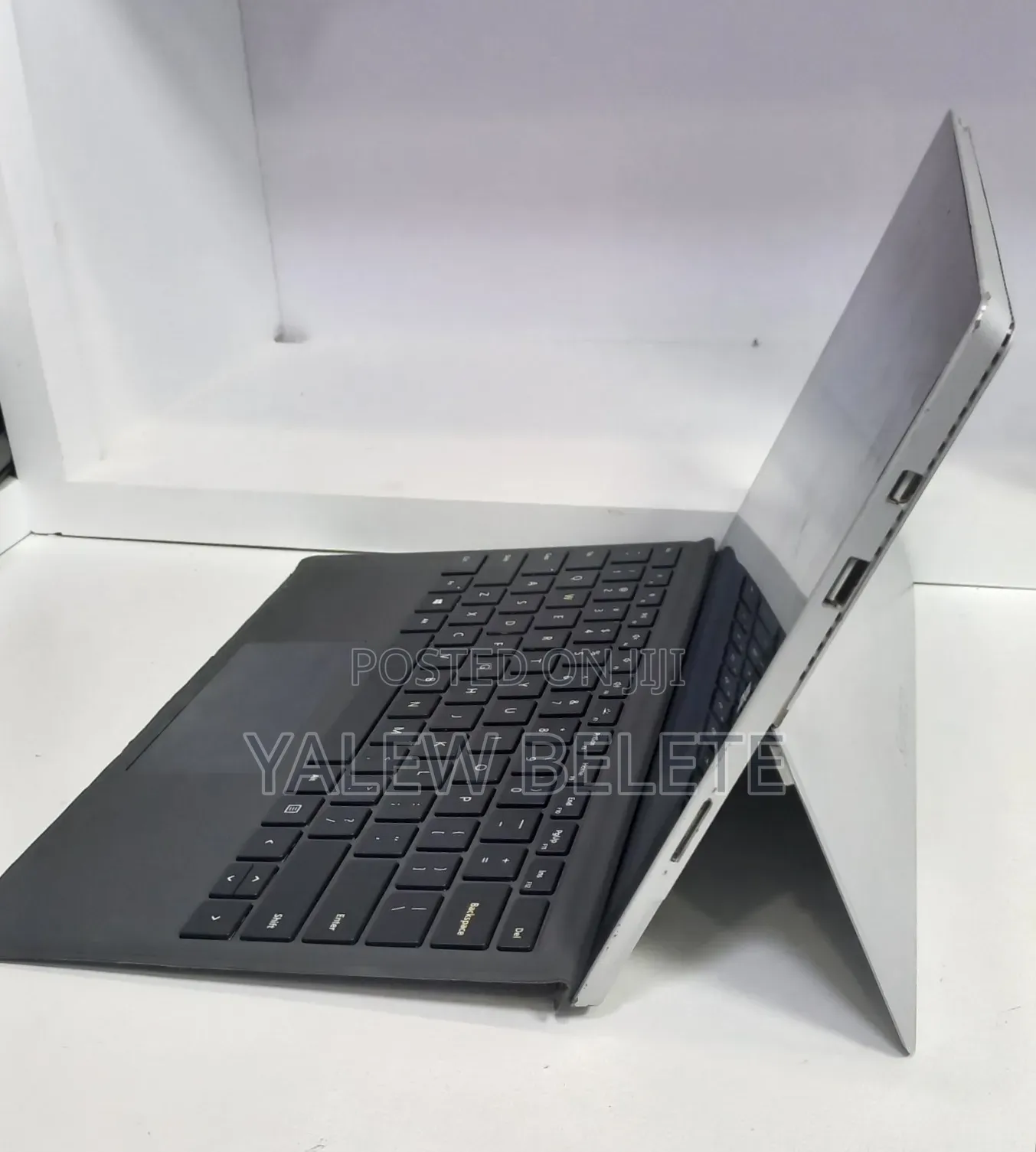 New Laptop Microsoft Surface Pro 3 8GB Intel Core i7 SSD 256GB