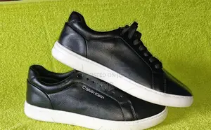 Men's Shoe