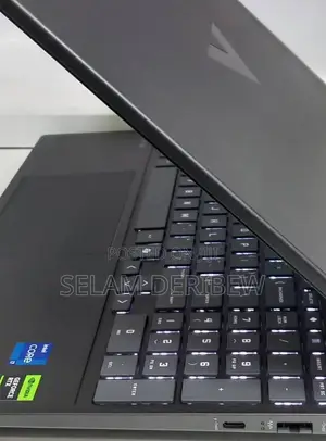 New Laptop HP Victus 16 16GB Intel Core i7 SSD 512GB