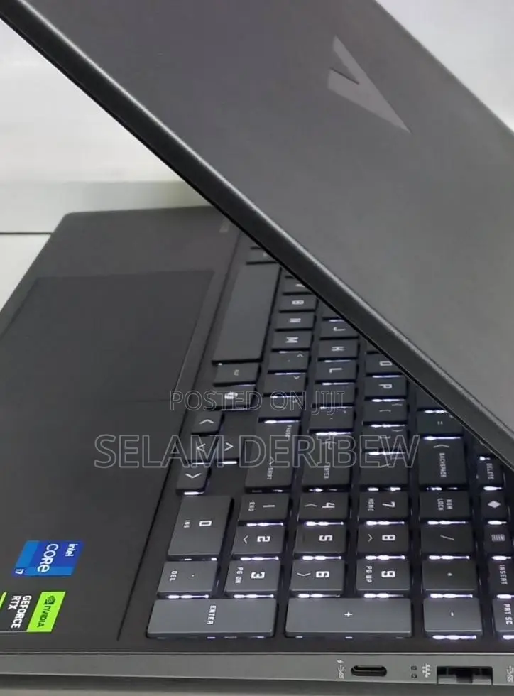 New Laptop HP Victus 16 16GB Intel Core i7 SSD 512GB