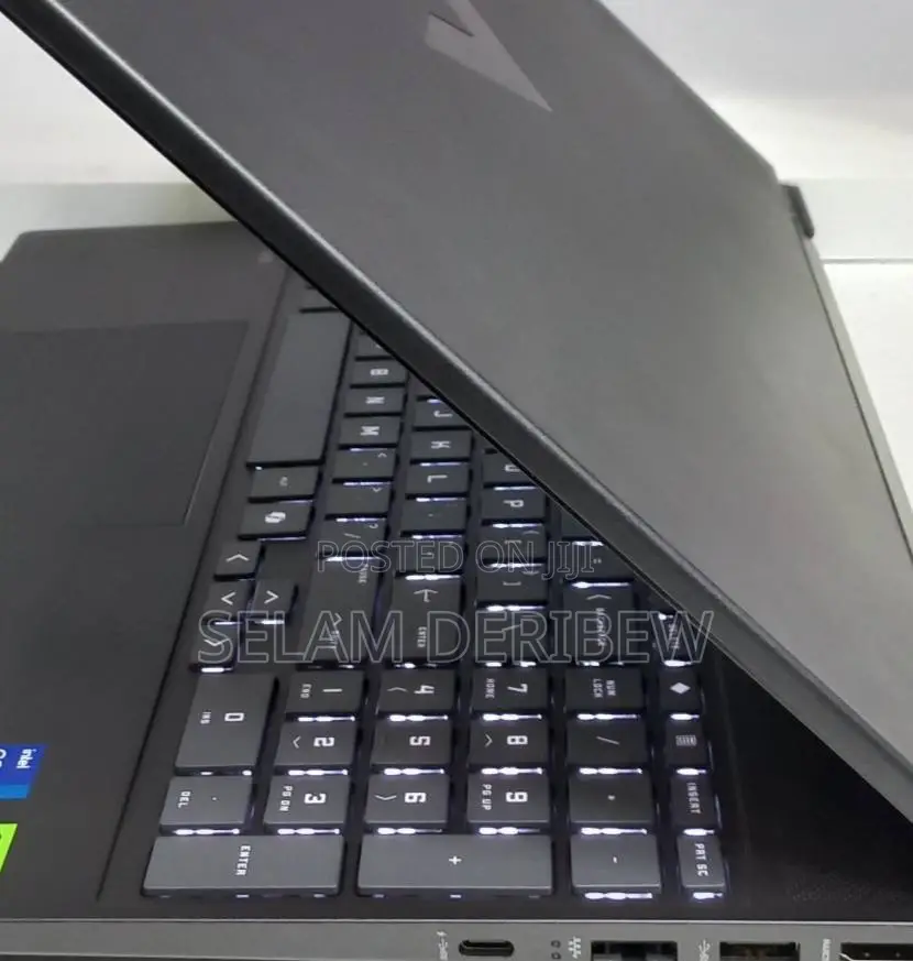 New Laptop HP Victus 16 16GB Intel Core i7 SSD 512GB
