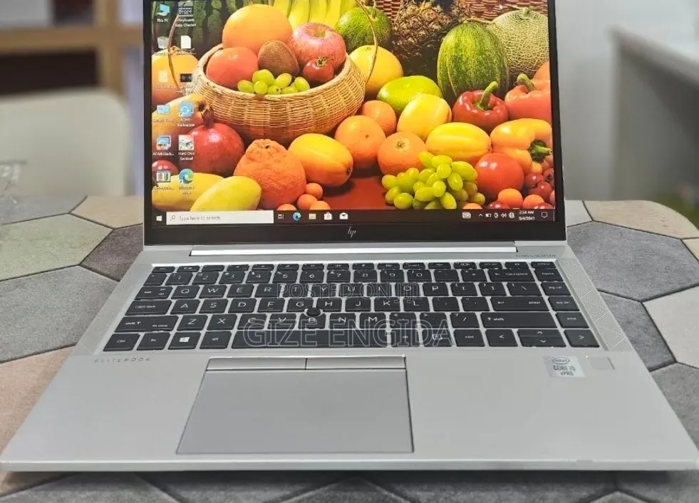 New Laptop HP EliteBook 840 G7 16GB Intel Core i5 SSD 512GB