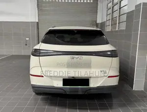 BYD Sealion 06 EV 2025 Off white