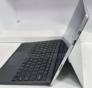 New Laptop Microsoft Surface Pro 3 8GB Intel Core i7 SSD 256GB