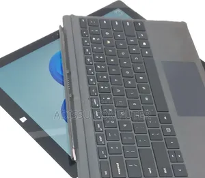New Laptop Microsoft Surface Pro 3 8GB Intel Core i7 SSD 256GB
