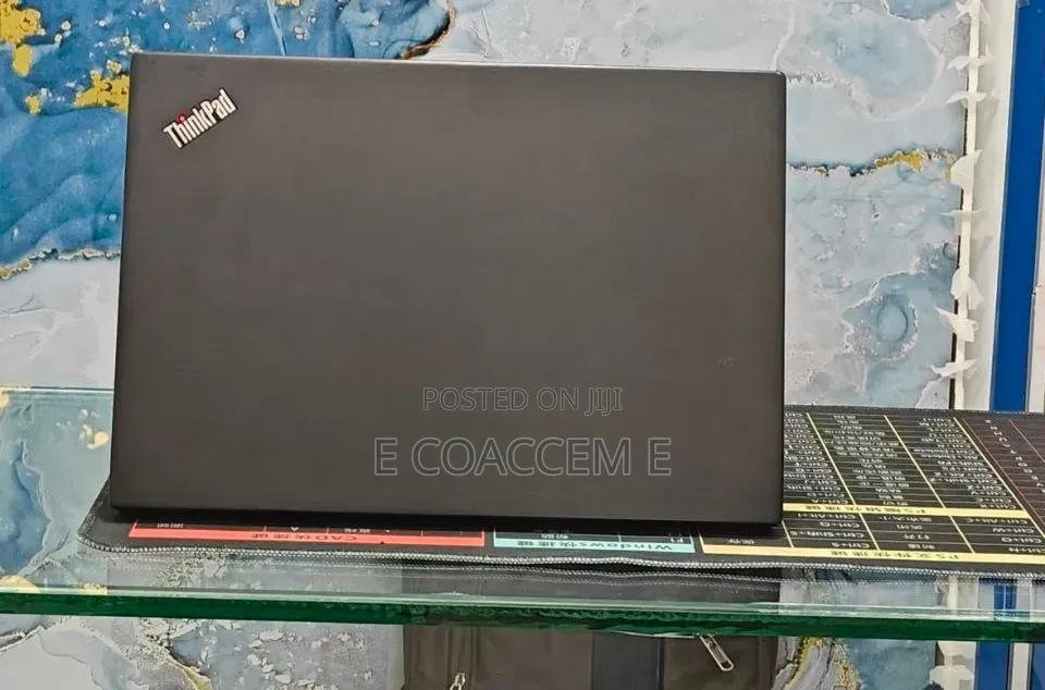 New Laptop Lenovo ThinkPad T480s 8GB Intel Core i7 SSD 256GB
