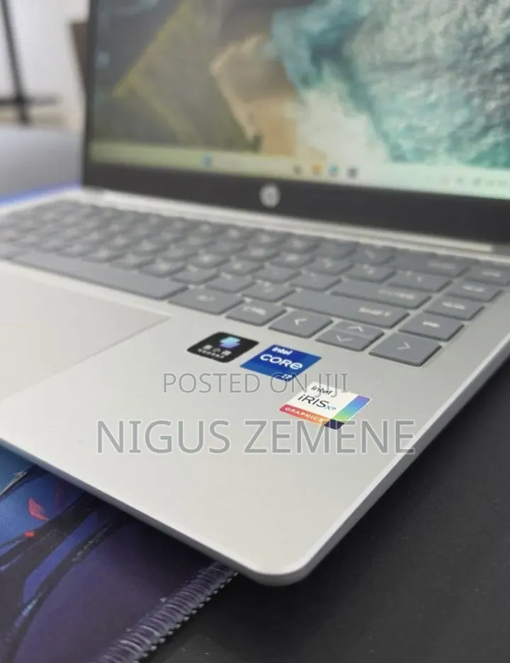 New Laptop HP Stream Notebook 16GB Intel Core i7 SSD 512GB