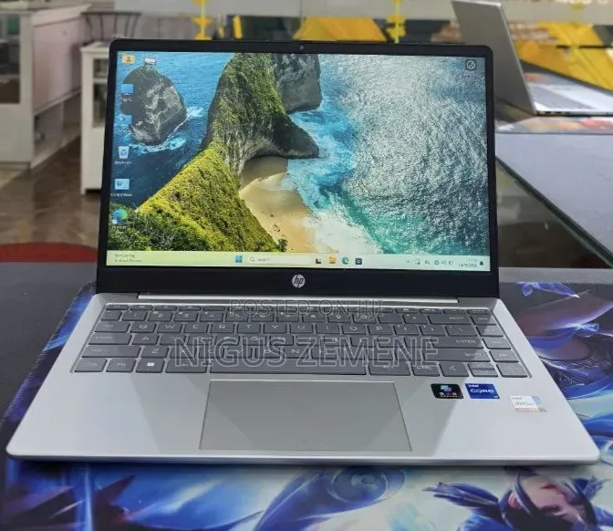 New Laptop HP Stream Notebook 16GB Intel Core i7 SSD 512GB