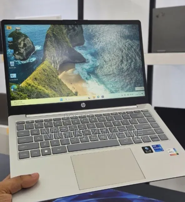 New Laptop HP Stream Notebook 16GB Intel Core i7 SSD 512GB