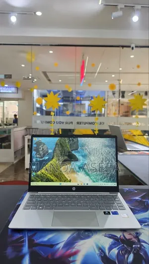 New Laptop HP Stream Notebook 16GB Intel Core i7 SSD 512GB