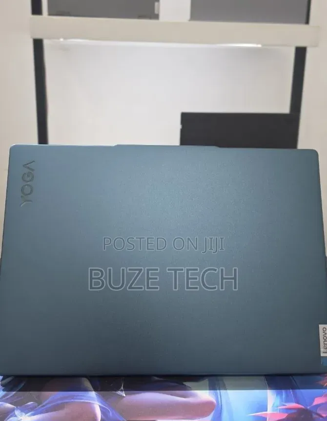 New Laptop Lenovo 16GB AMD Ryzen 7 SSD 512GB