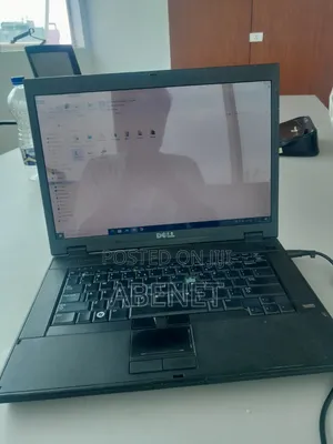 Laptop Dell Latitude E5500 2GB Intel Core i3 eMMC 32GB