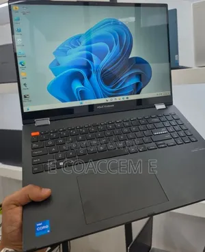 New Laptop Asus 16GB Intel Core i5 SSD 512GB