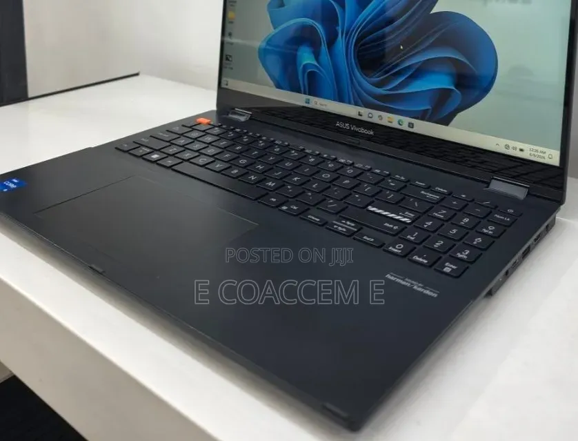 New Laptop Asus 16GB Intel Core i5 SSD 512GB