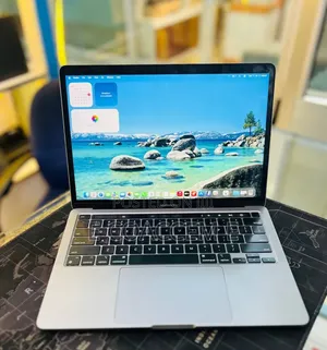 New Laptop Apple MacBook 8GB SSD 512GB