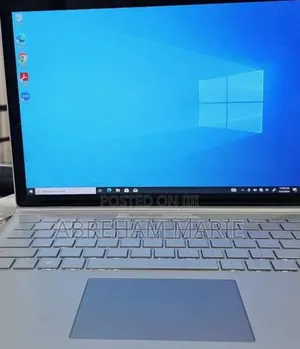 New Laptop Microsoft Surface Book 3 16GB Intel Core i7 SSD 256GB