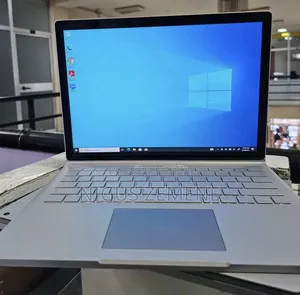New Laptop Microsoft Surface Book 3 16GB Intel Core i7 SSD 256GB