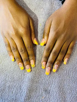 Ham Nail Door to Door
