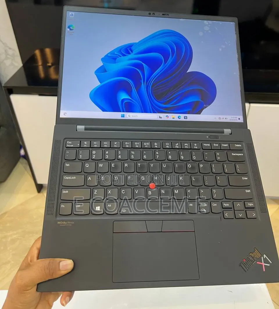 New Laptop Lenovo 16GB Intel Core i7 SSD 512GB