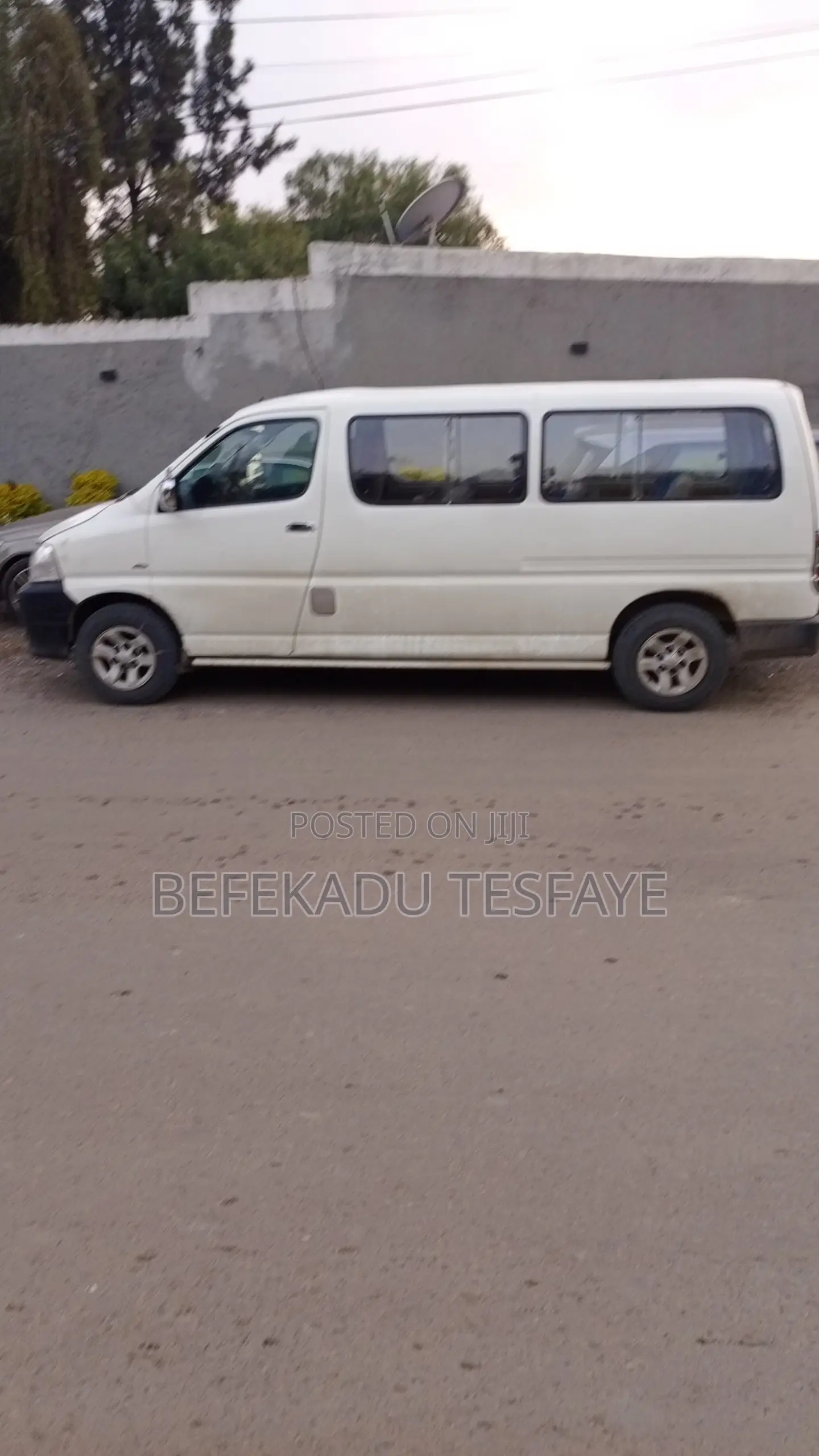 Toyota HiAce 2008 White