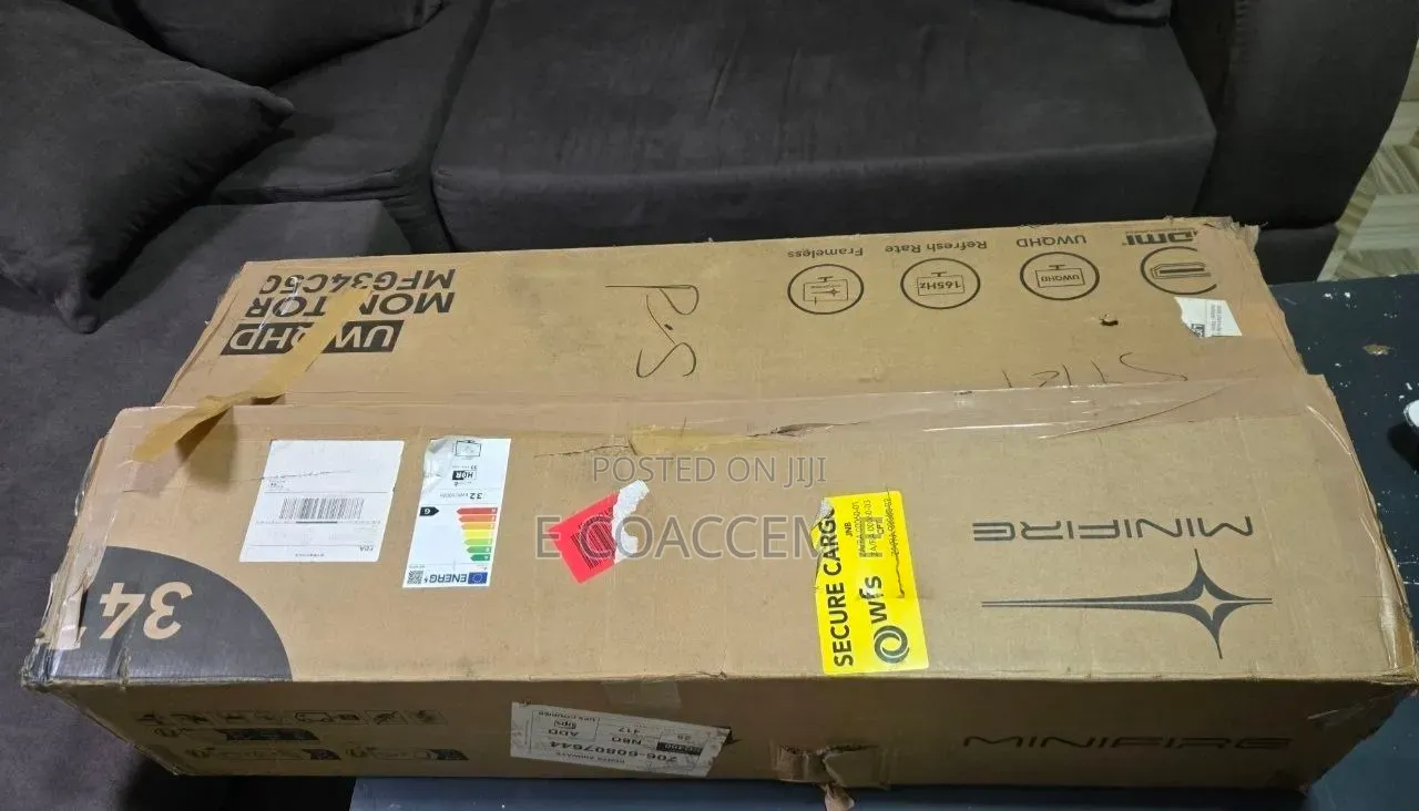 Minfire Gaming Monitor Curved ()
 Brand New 
 34 Inch