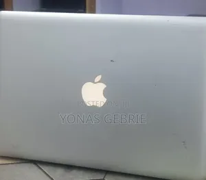 New Laptop Apple MacBook 4GB Intel Core i5 HDD 500GB