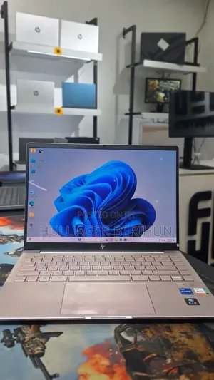 New Laptop HP Pavilion 14 16GB Intel Core i7 SSD 512GB