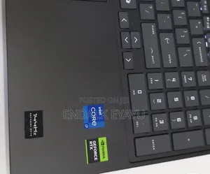 New Laptop HP Victus 16 16GB Intel Core i7 SSD 512GB