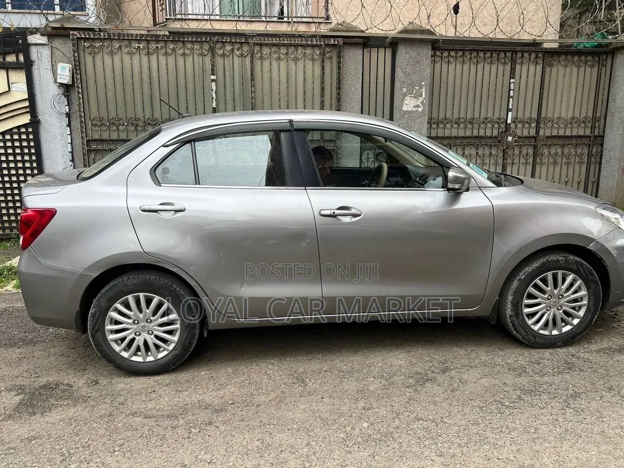 Suzuki Dzire 2022 Gray