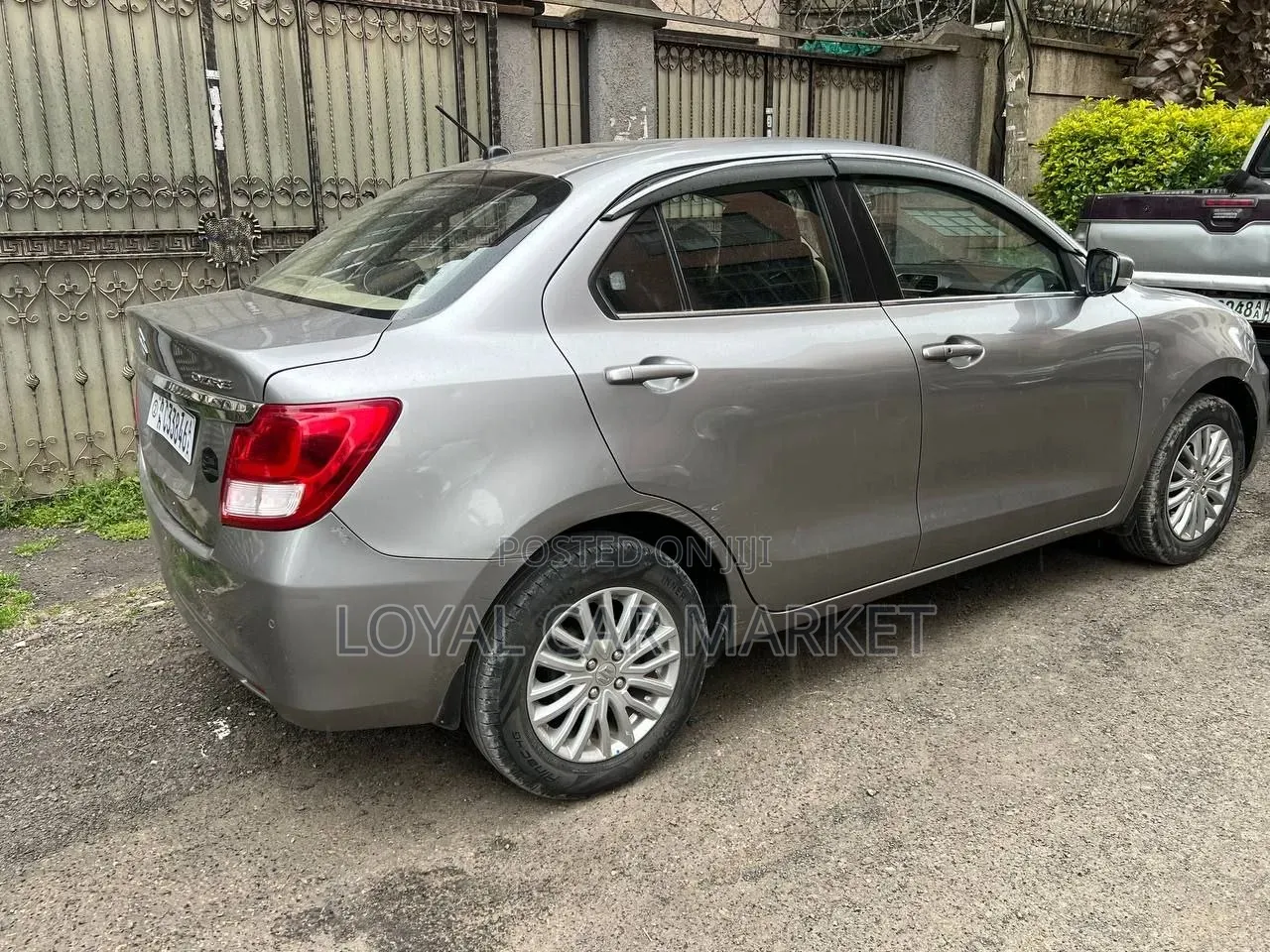 Suzuki Dzire 2022 Gray