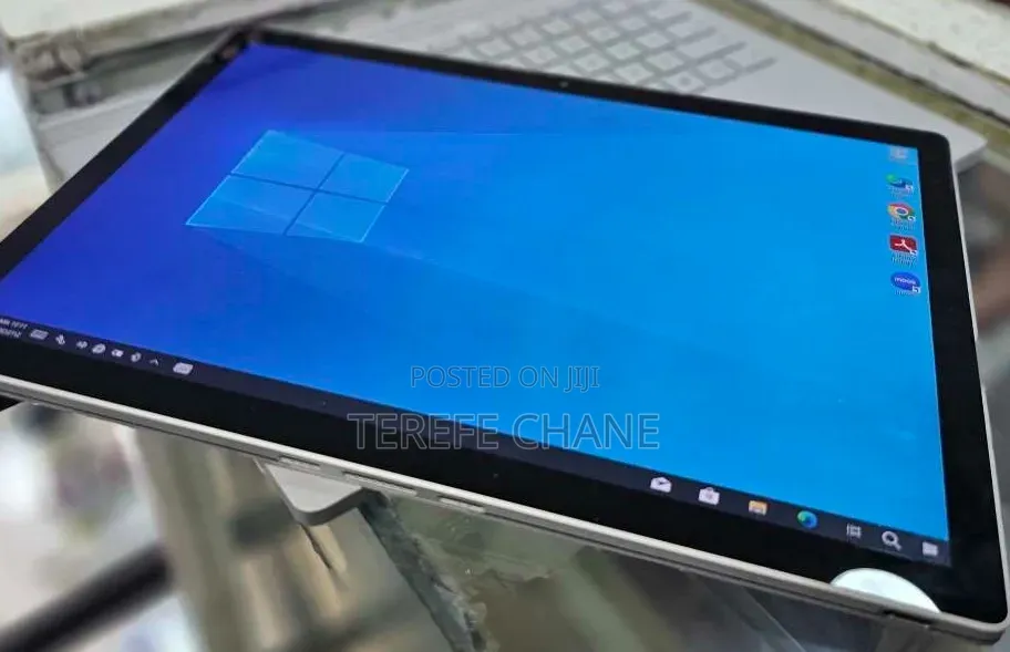 New Laptop Microsoft Surface Laptop 3 16GB Intel Core i7 SSD 256GB