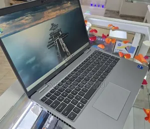 New Laptop Dell Precision 3560 8GB Intel Core i7 SSD 512GB