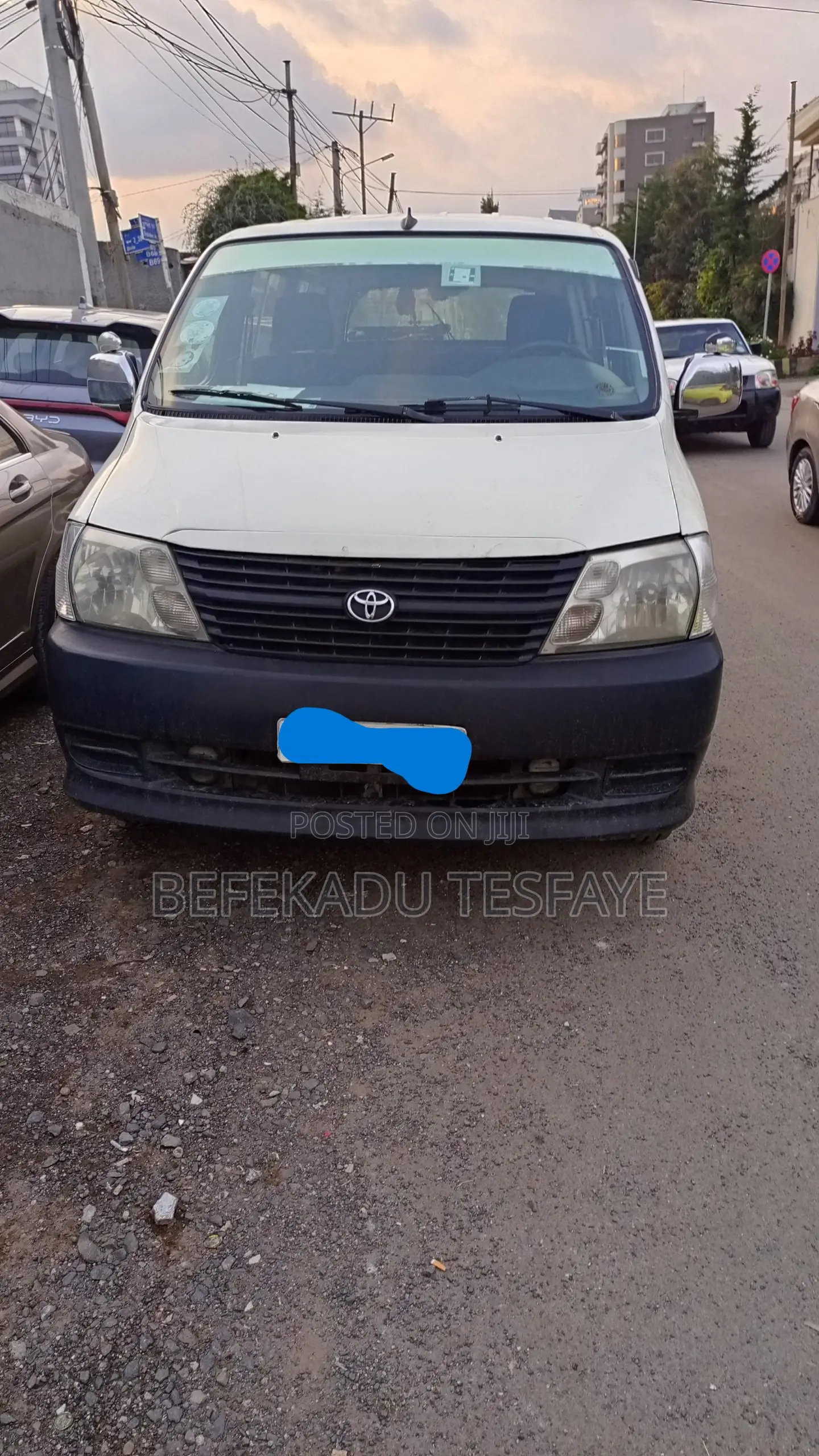 Toyota HiAce 2008 White